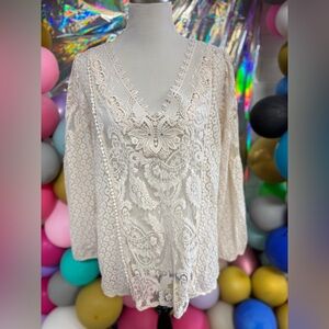 Torrid Women’s Size 2 Lace Boho Blouse Ivory Cream Long Sleeve Plus